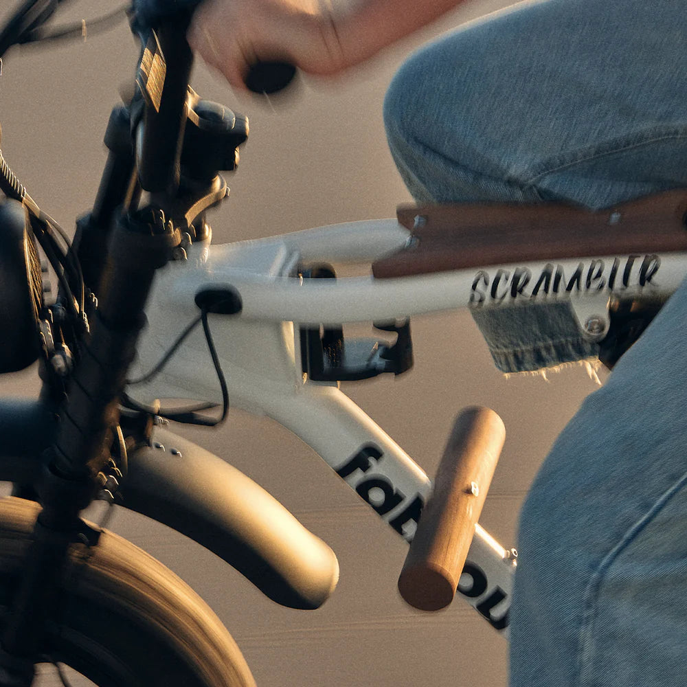 Grom Seat & Foot Pegs - Scrambler